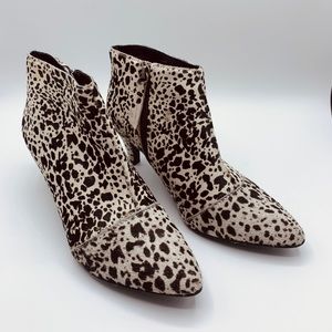 Matisse Cow Print Leather Ankle Boots Booties Size 6.5